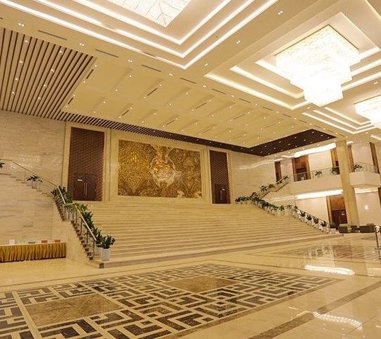 http://cbhitech.com.vn/wp-content/uploads/2015/07/flc-luxury-resort-quy-nhon-69-e1491037784194-540x480.jpg