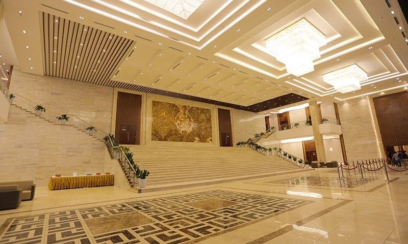 http://cbhitech.com.vn/wp-content/uploads/2015/07/flc-luxury-resort-quy-nhon-69-e1491037784194.jpg
