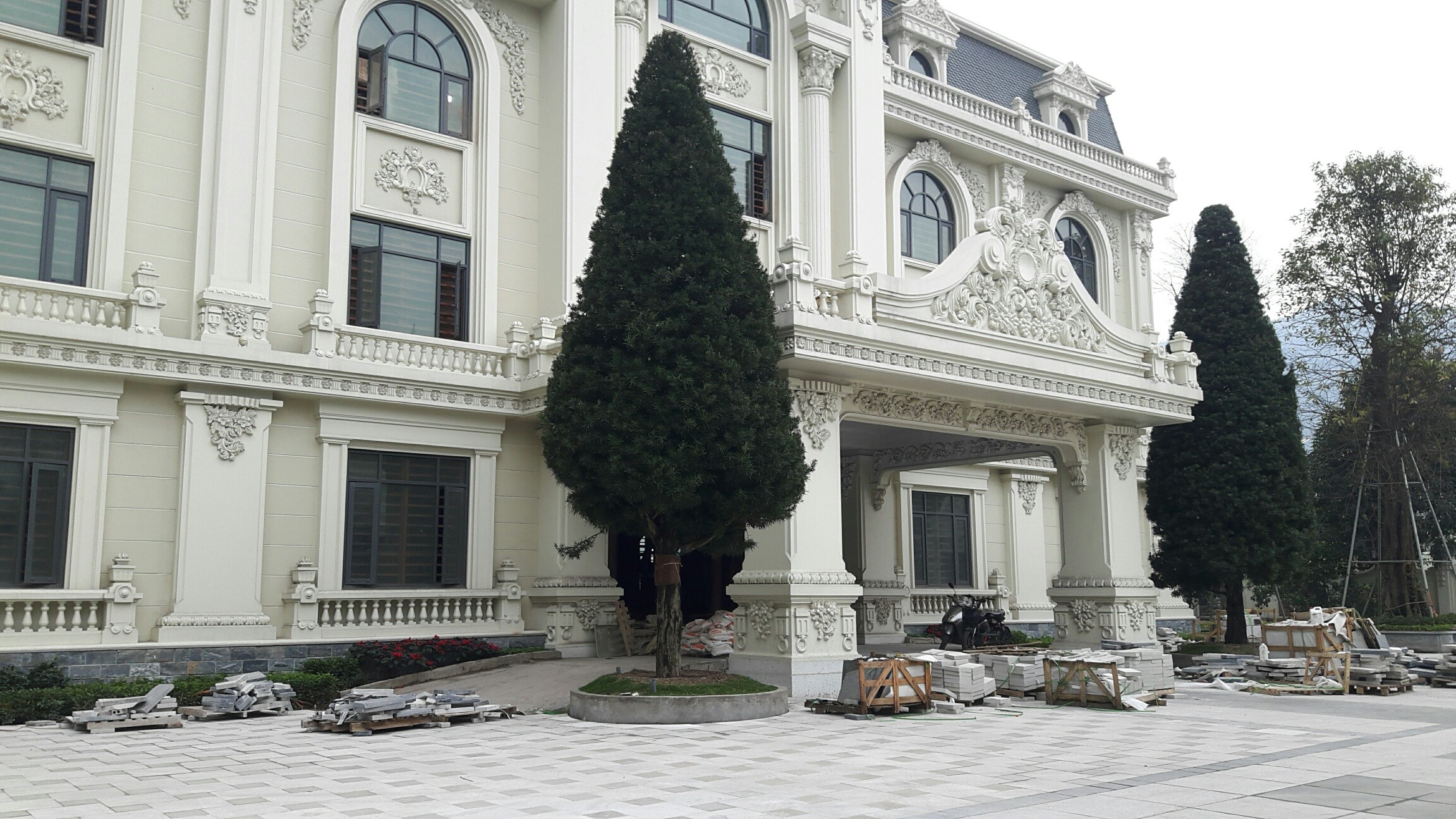 https://cbhitech.com.vn/wp-content/uploads/2015/07/20160329_093056_resized.jpg