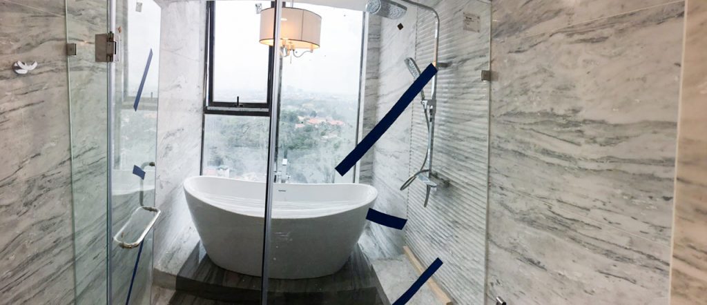 Phòng tắm bằng đá Marble Trắng Ý. 